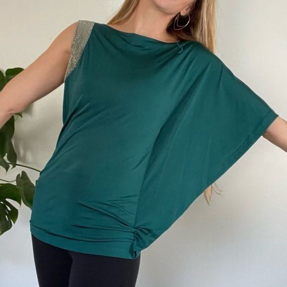 Robbi & Nikki 💚 One Sleeve Blouse Silver Beaded Lined - Picture 1 of 12